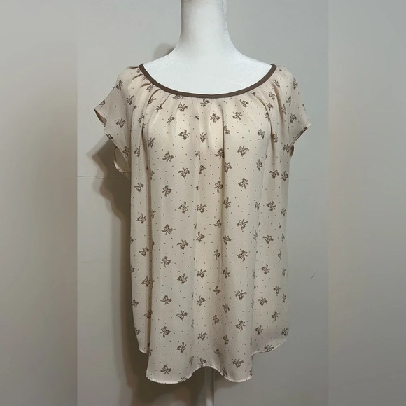 Lauren Conrad Top Blouse. Cream Brown Polka dots and Bows Medium - Picture 3 of 11